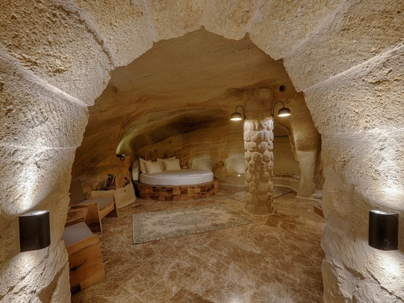 Solem Cave Suites