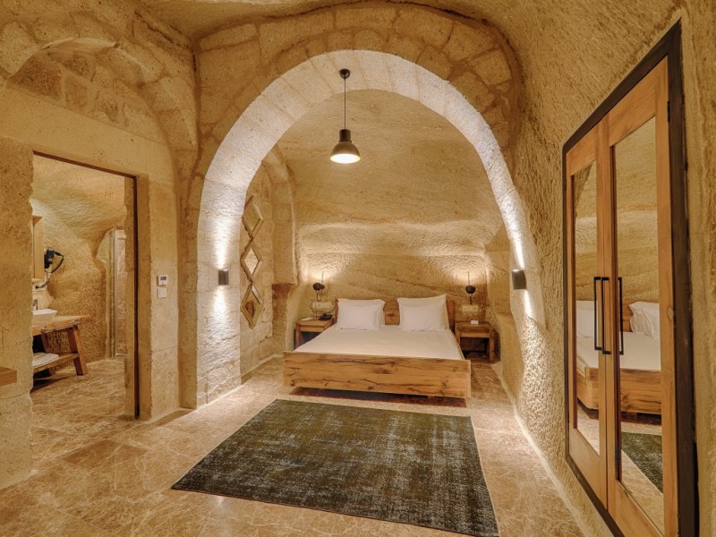 Solem Cave Suites