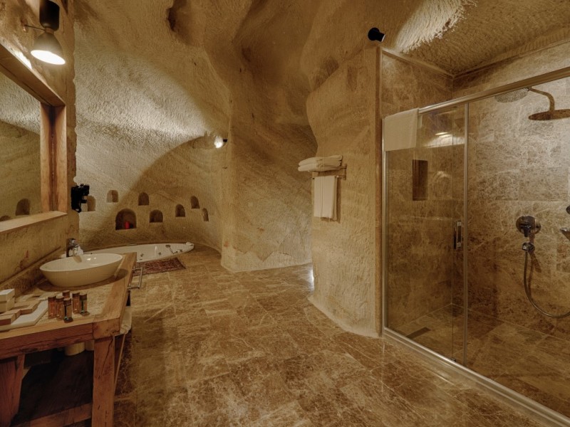 Solem Cave Suites